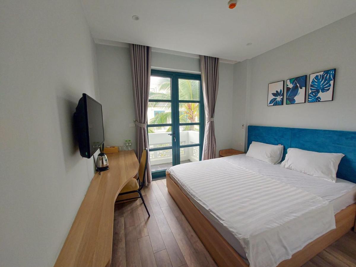 Marina Resort Waterfront Minh Phu Quoc Beach Swimming Pool Buitenkant foto