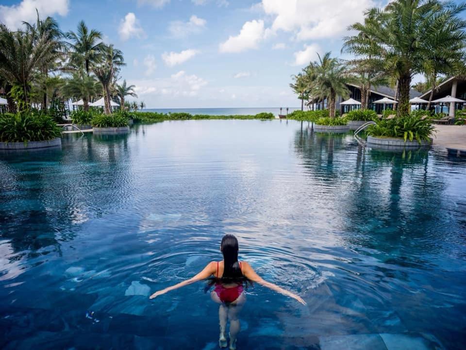 Marina Resort Waterfront Minh Phu Quoc Beach Swimming Pool Buitenkant foto